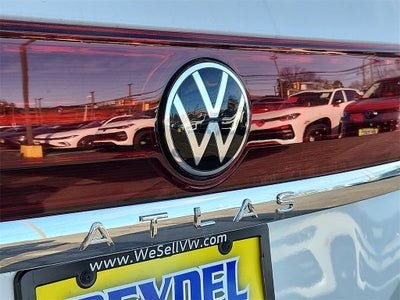 2026 Volkswagen Atlas 2.0T SEL Premium R-Line