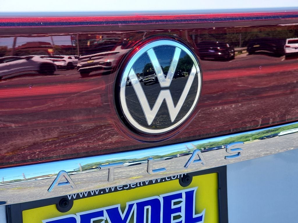 2026 Volkswagen Atlas 2.0T SEL Premium R-Line
