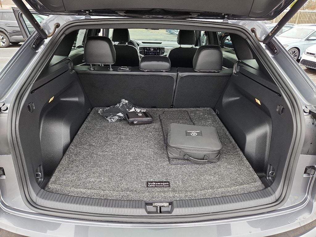 2023 Volkswagen Atlas Cross Sport 3.6L V6 SE w/Technology