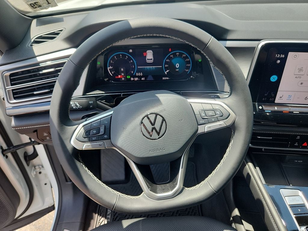 2024 Volkswagen Atlas Cross Sport 2.0T SE w/Technology
