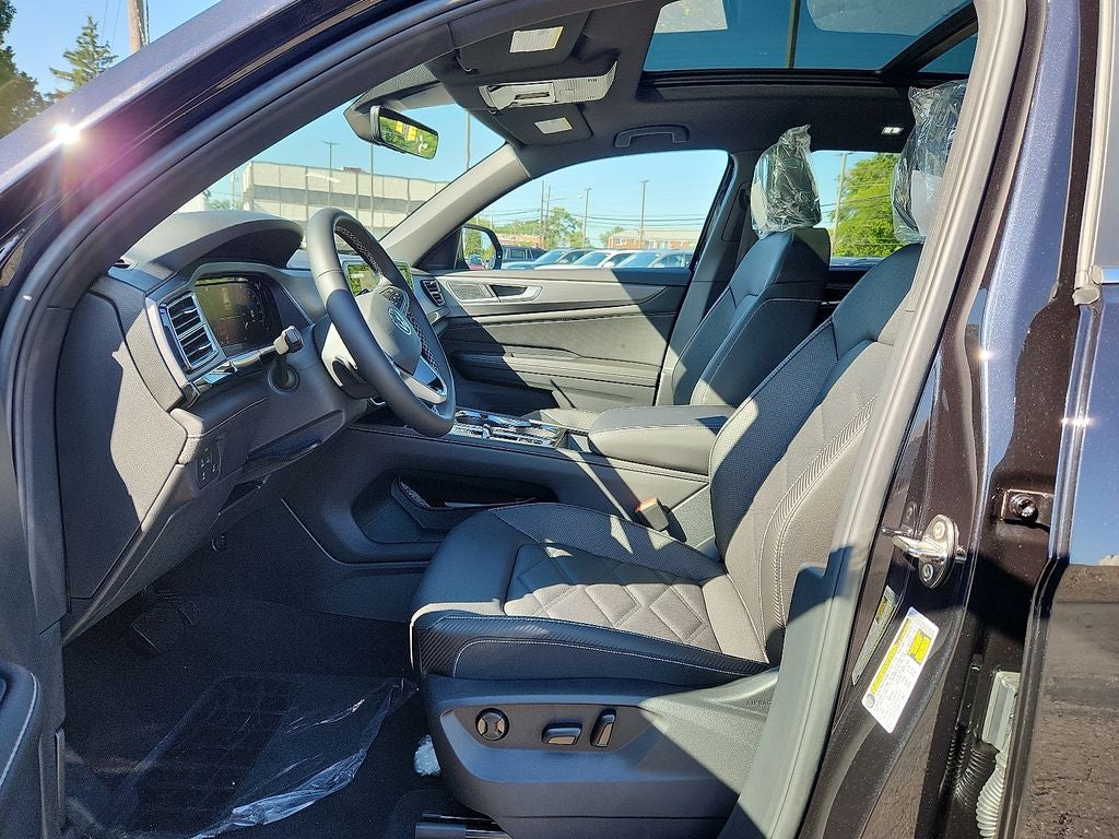 2026 Volkswagen Atlas Cross Sport SE w/Technology