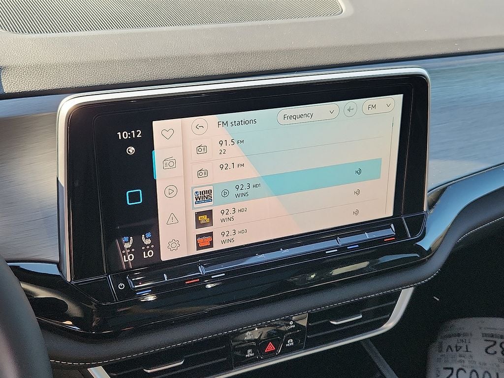 2026 Volkswagen Atlas Cross Sport SE w/Technology