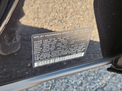 2026 Volkswagen Atlas Cross Sport SE w/Technology