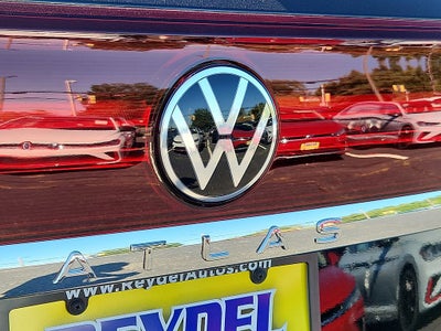 2026 Volkswagen Atlas Cross Sport SE w/Technology