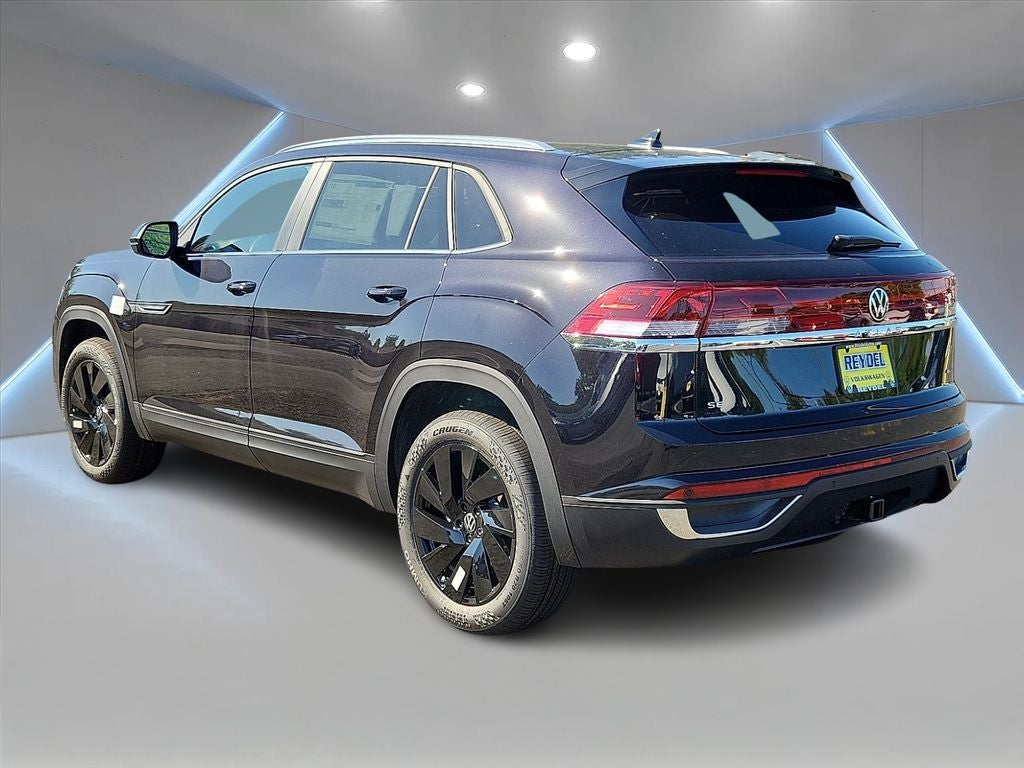 2026 Volkswagen Atlas Cross Sport SE w/Technology