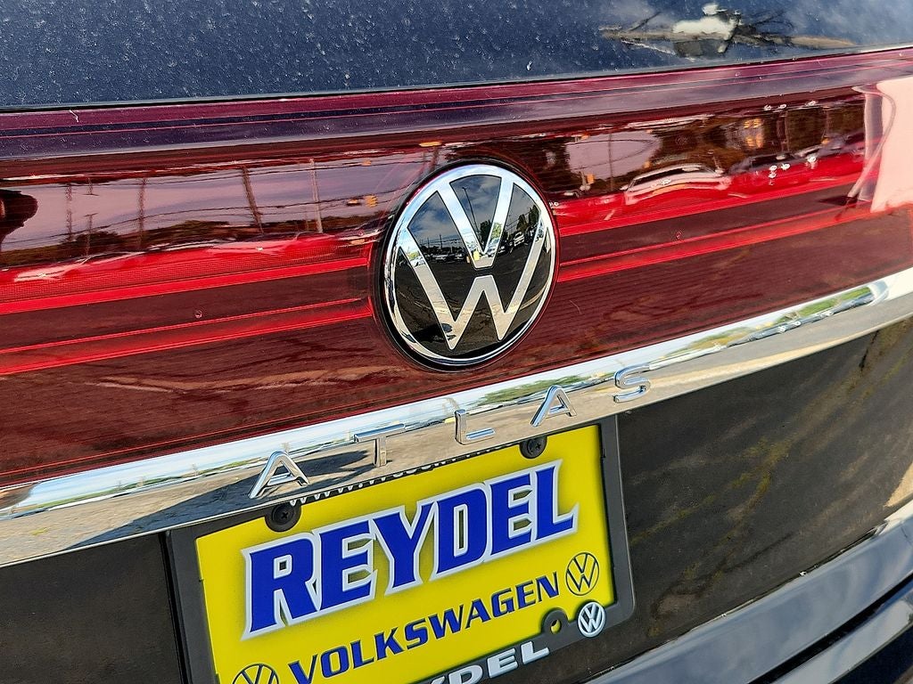 2026 Volkswagen Atlas Cross Sport SE