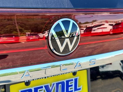 2026 Volkswagen Atlas 2.0T SE