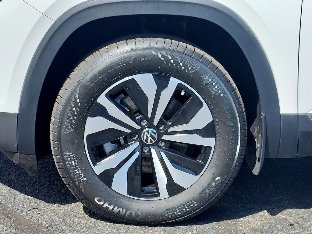 2024 Volkswagen Atlas 2.0T SE