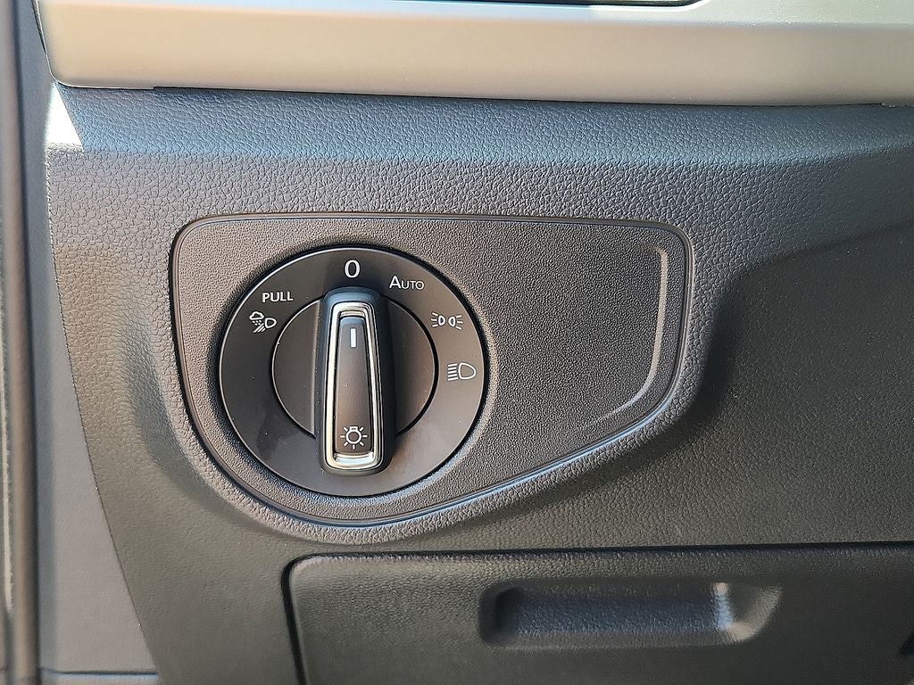 2023 Volkswagen Atlas 3.6L V6 SEL R-Line