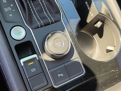 2023 Volkswagen Atlas 3.6L V6 SEL R-Line
