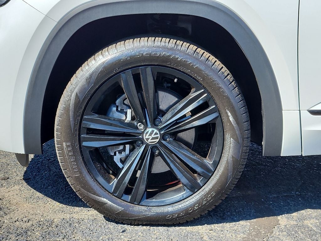 2023 Volkswagen Atlas 3.6L V6 SEL R-Line