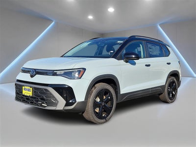 2026 Volkswagen Taos 1.5T SE Black