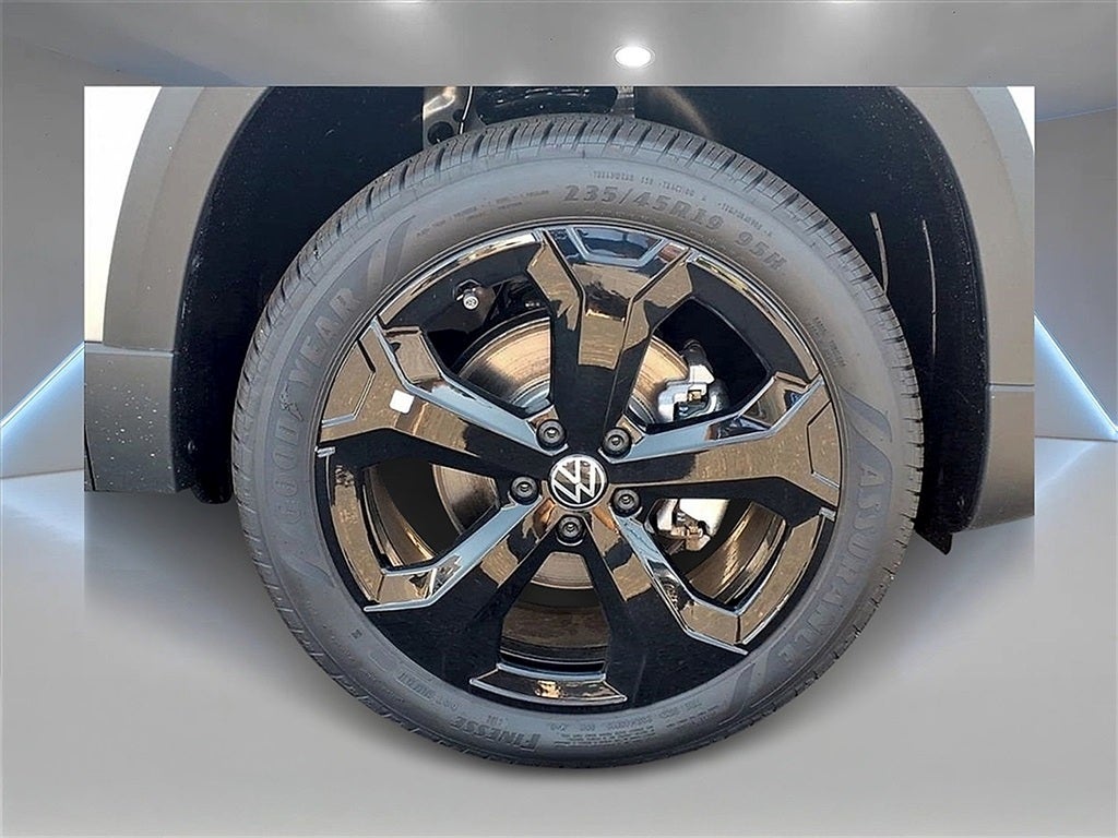 2025 Volkswagen Taos 1.5T SEL