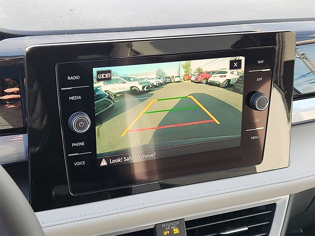 2026 Volkswagen Taos 1.5T SEL