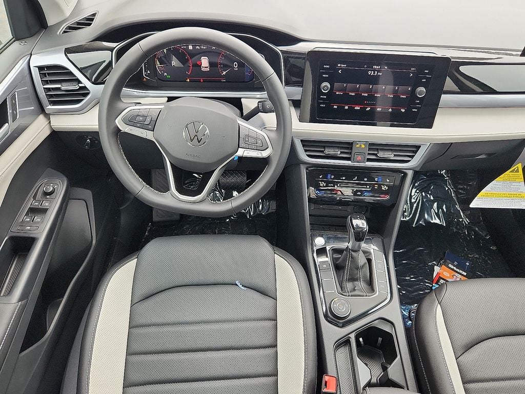 2026 Volkswagen Taos 1.5T SEL