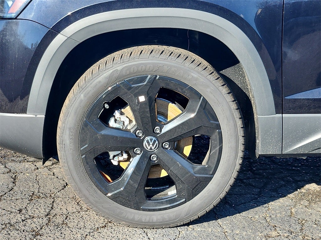 2026 Volkswagen Taos 1.5T SEL