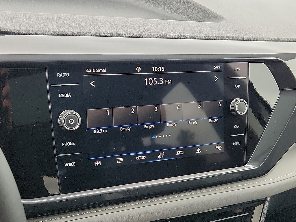 2024 Volkswagen Taos 1.5T SEL
