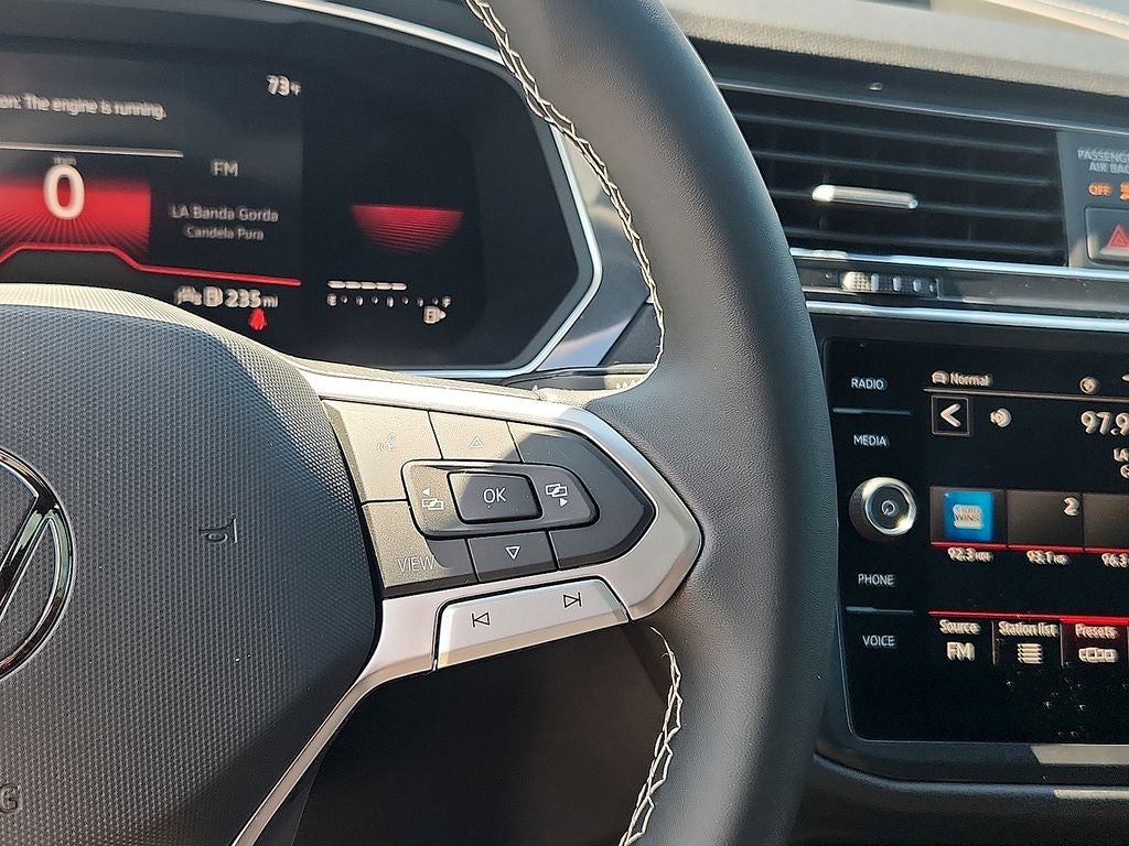 2023 Volkswagen Tiguan 2.0T SE R-Line Black