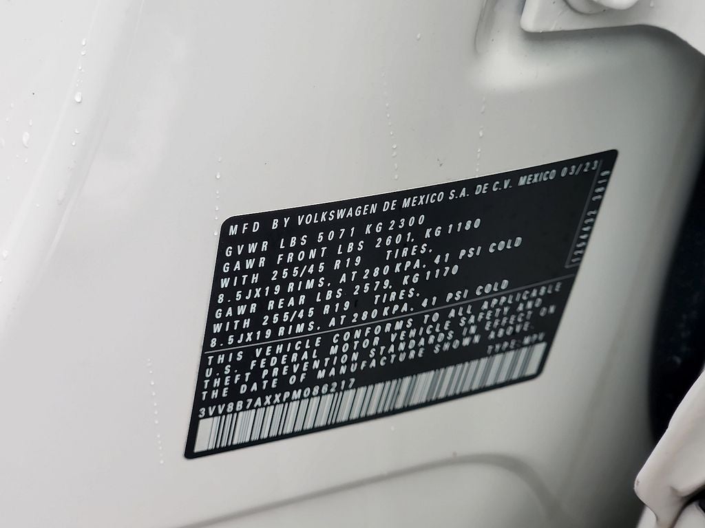 2023 Volkswagen Tiguan 2.0T SE R-Line Black