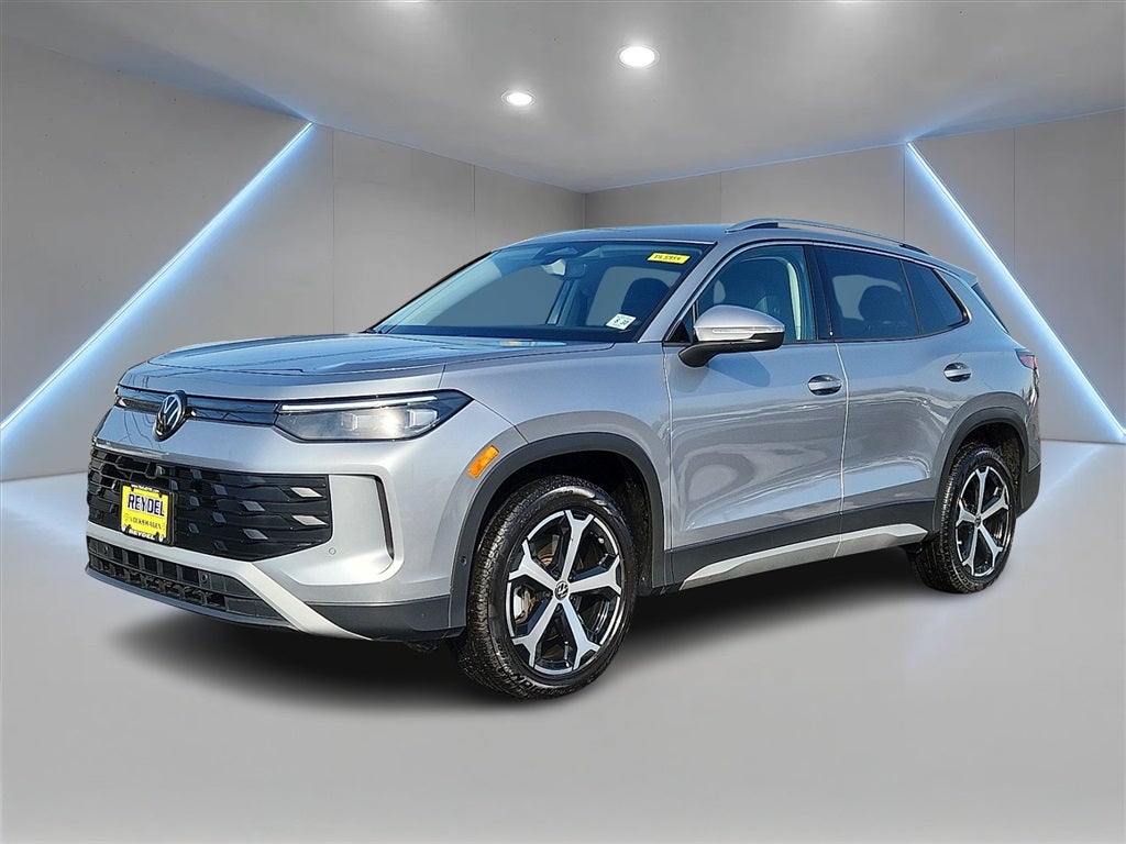 2025 Volkswagen Tiguan 2.0T SE