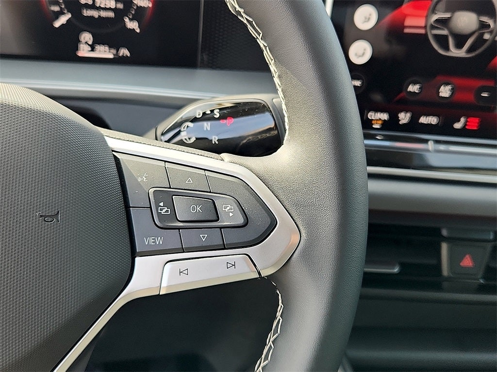 2025 Volkswagen Tiguan 2.0T SE