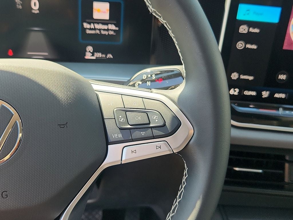 2025 Volkswagen Tiguan 2.0T SE