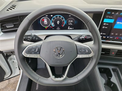 2025 Volkswagen Tiguan 2.0T SE