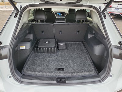 2025 Volkswagen Tiguan 2.0T SE