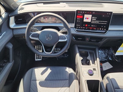 2026 Volkswagen Tiguan 2.0T SE R-Line Black