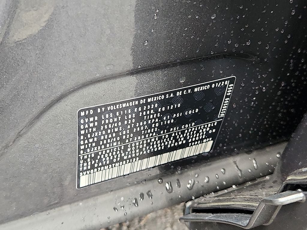 2026 Volkswagen Tiguan 2.0T SE R-Line Black