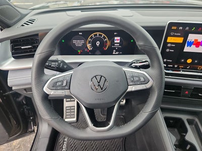 2026 Volkswagen Tiguan SE R-Line Black