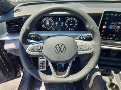 2026 Volkswagen Tiguan 2.0T SE R-Line Black