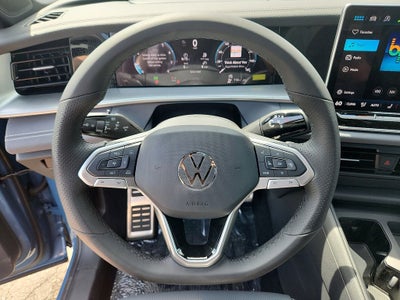 2026 Volkswagen Tiguan 2.0T SE R-Line Black