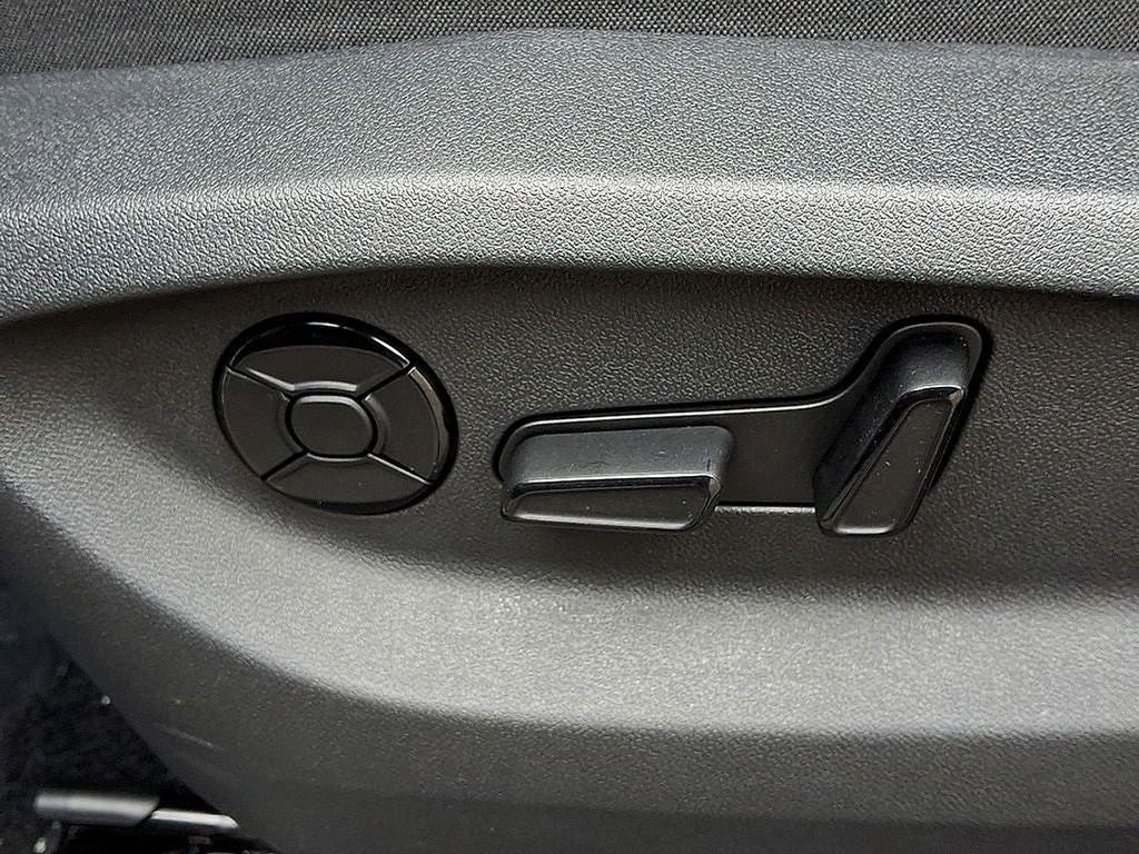 2026 Volkswagen Tiguan SE R-LINE BLACK - Photo 15