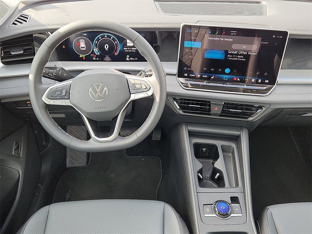 2025 Volkswagen Tiguan 2.0T SE