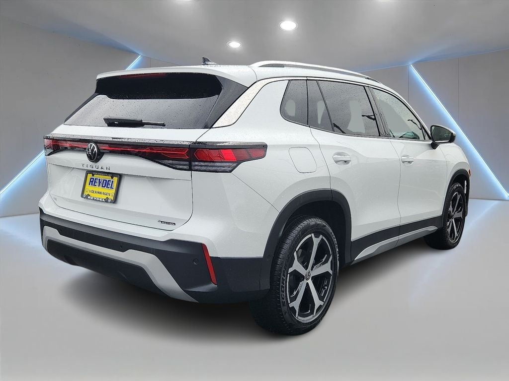 2025 Volkswagen Tiguan 2.0T SE
