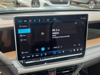 2026 Volkswagen Tiguan 2.0T SEL R-Line Turbo