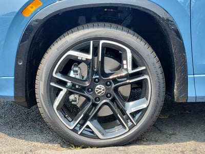 2026 Volkswagen Tiguan 2.0T SEL R-Line Turbo