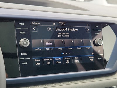 2024 Volkswagen Taos 1.5T SE