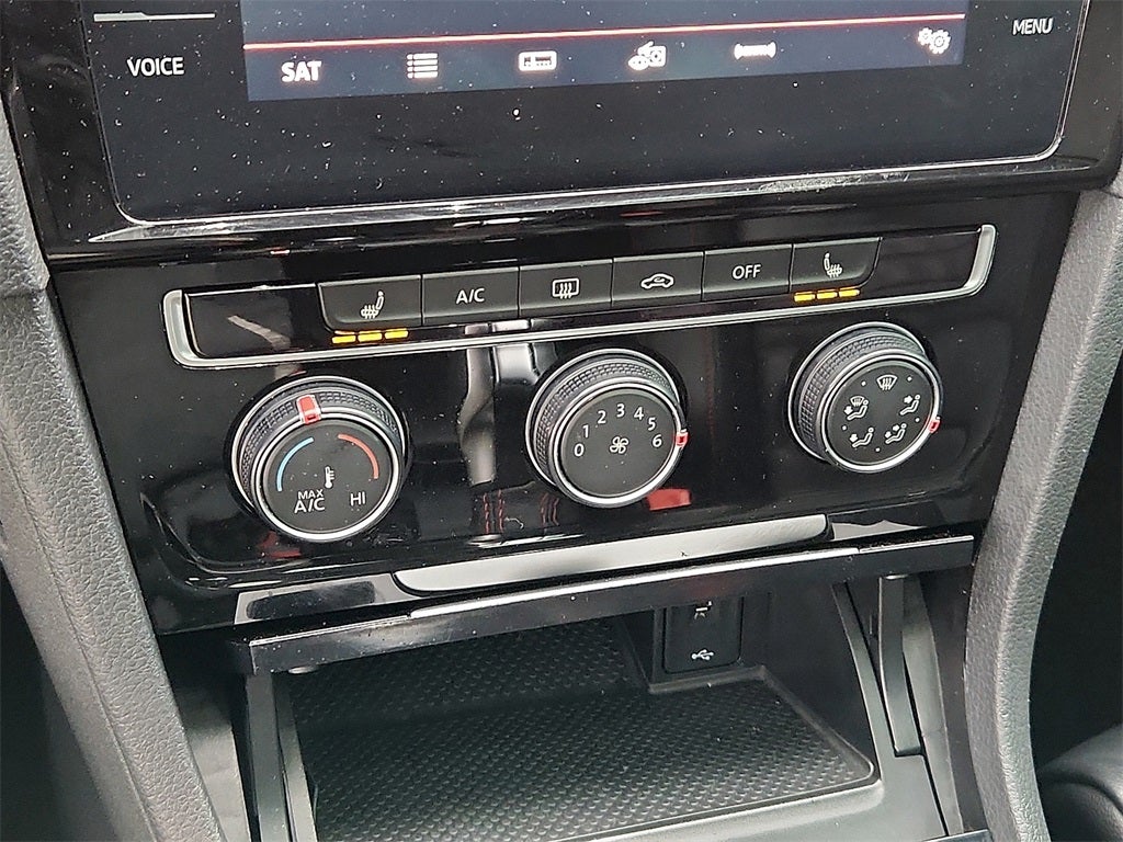 2020 Volkswagen Golf GTI 2.0T SE