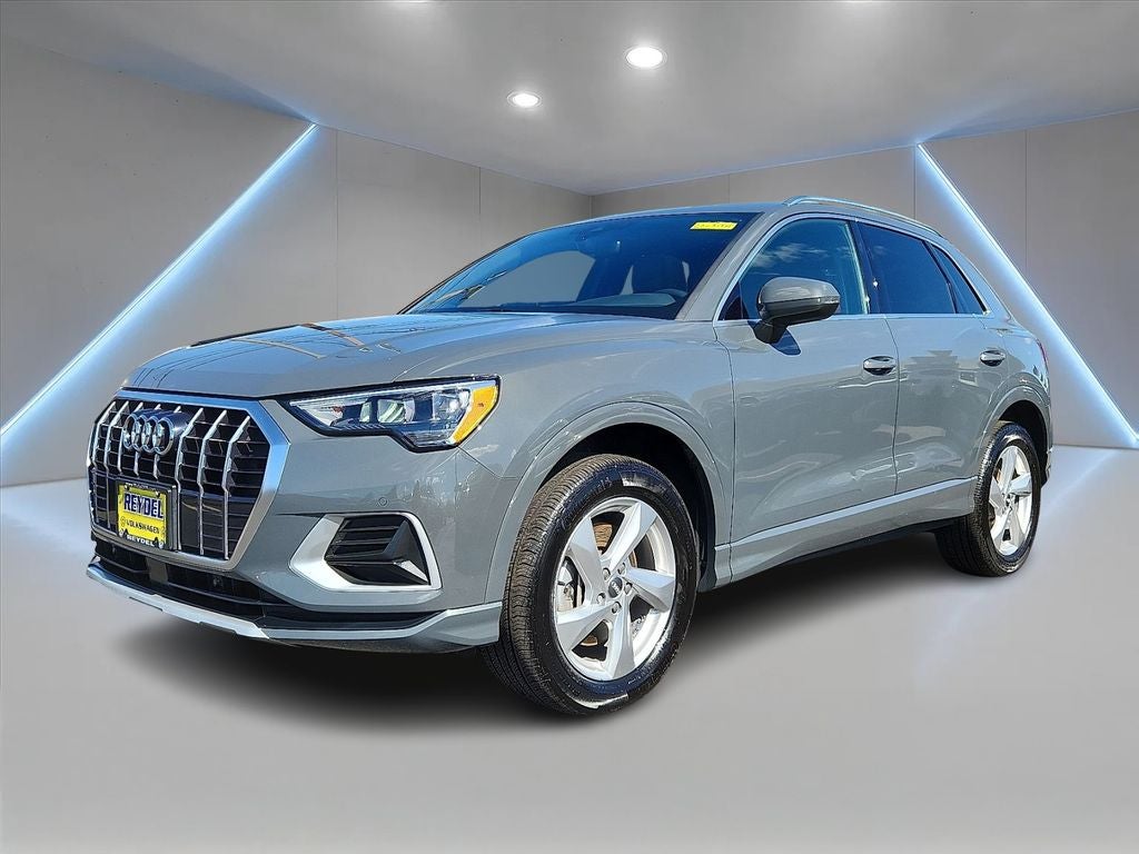 2020 Audi Q3 Premium