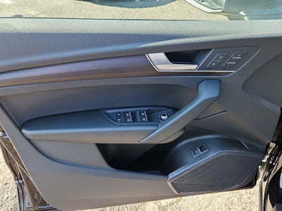 2023 Audi Q5 45 S line Premium quattro