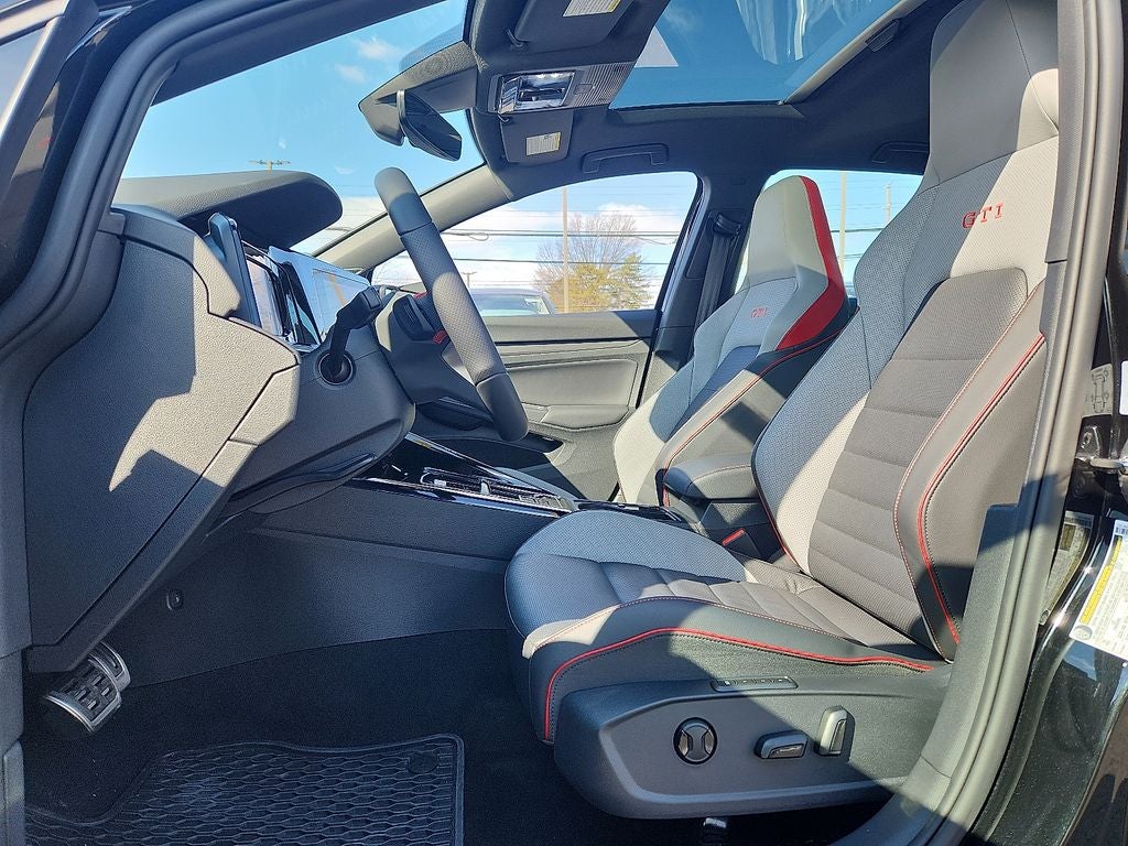 2024 Volkswagen Golf GTI 2.0T SE