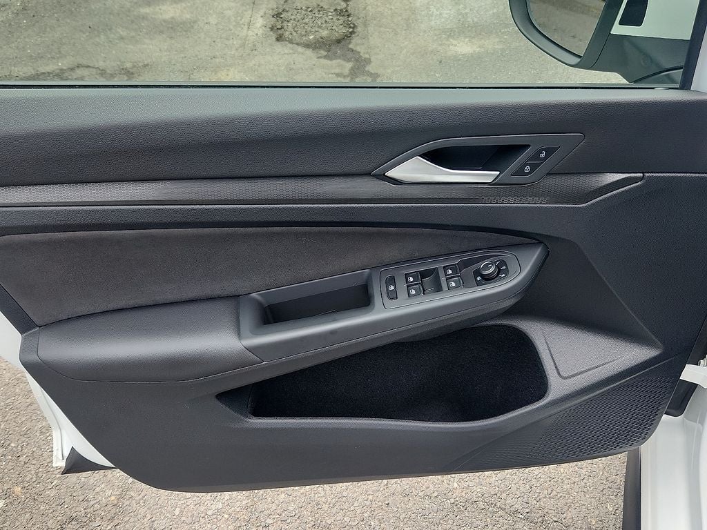 2023 Volkswagen Golf GTI Autobahn