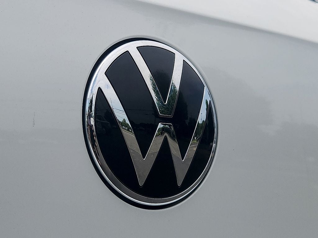 2023 Volkswagen Golf GTI Autobahn