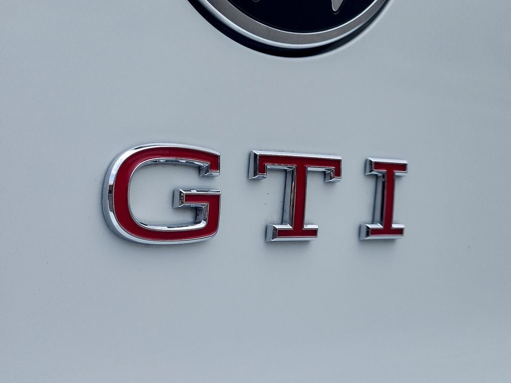 2023 Volkswagen Golf GTI Autobahn