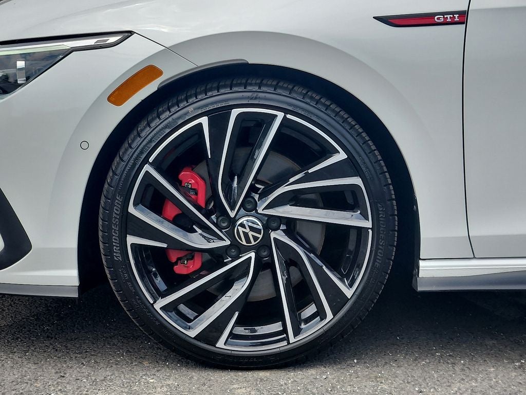 2023 Volkswagen Golf GTI Autobahn