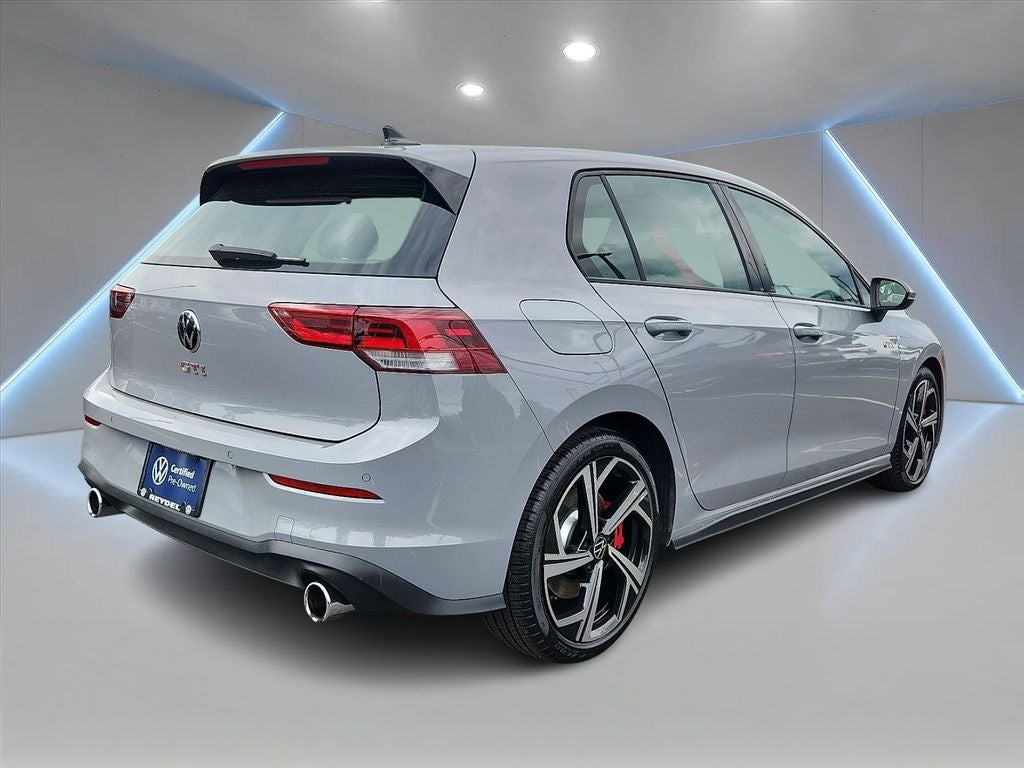 2025 Volkswagen Golf GTI 2.0T SE